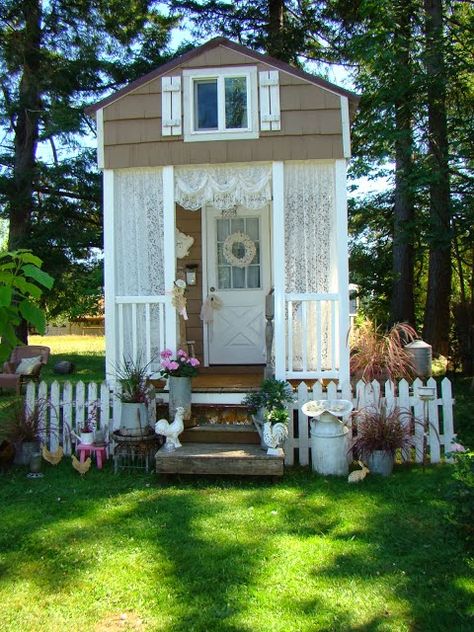 A Joyful Cottage: Living Large In Small Spaces - A Tour of Shabby Chic Tiny Retreat Shabby Chic Veranda, Tiny Porch, Shabby Chic Porch, Little Cottages, A Small House, Porch Makeover, Fairytale Cottage, Shabby Chic Living, Cottage Style Decor