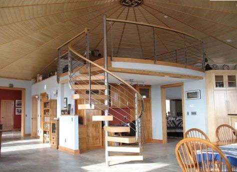 Silo House Interior, Grain Silo House, Yurt Loft, Yurt Interior, Grain Bin House, Yurt Home, Yurt Living, Casa Hobbit, Silo House