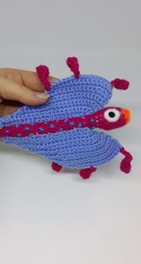 Subnautica Bladderfish crochet pattern / amigurumi / fish / | Etsy Crochet Subnautica, Subnautica Creatures, Amigurumi Fish, Straw Art, Diy Clothes Hacks, Crochet Fish, Crochet Plushies, Crochet Pattern Amigurumi, Diy Crafts Hacks