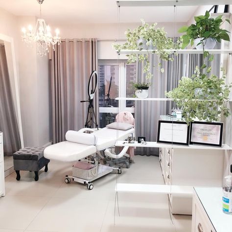 In Home Beauty Studio, Microblading Studio Ideas At Home, Microblading Room Ideas, Brow Studio Decor, At Home Lash Studio Ideas, Lash Studio Ideas, Microblading Room, Microblading Studio Ideas, Pmu Studio Ideas