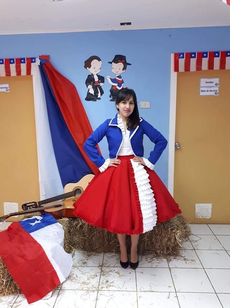 Vestido de huasa Chile Folklore Outfit, Hispanic Culture, Latin American, Petticoat, Education, My Style