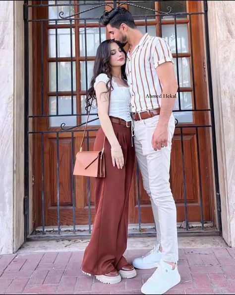 Matchy Outfit Couple Formal, Couples Photoshoot Dress, Suit And Dress Couple Outfit, Love Poses Couple, Modest Couple Poses, Outfits Parejas, Couple Outfits Matching Classy, Couples Outfits Matching, Fall Outfits For Couples