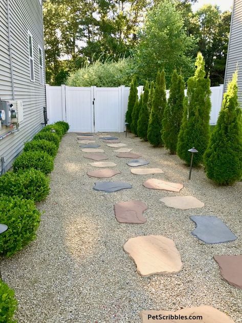 Side Yard Makeover: easy care and attractive! Grass Free Yard, Grass Free Backyard Landscaping, Grass Free Landscaping, Dog Side Yard, Grass Free Front Yard, Grass Free Backyard, Grassless Yard, Side Yard Makeover, Backyard Plans