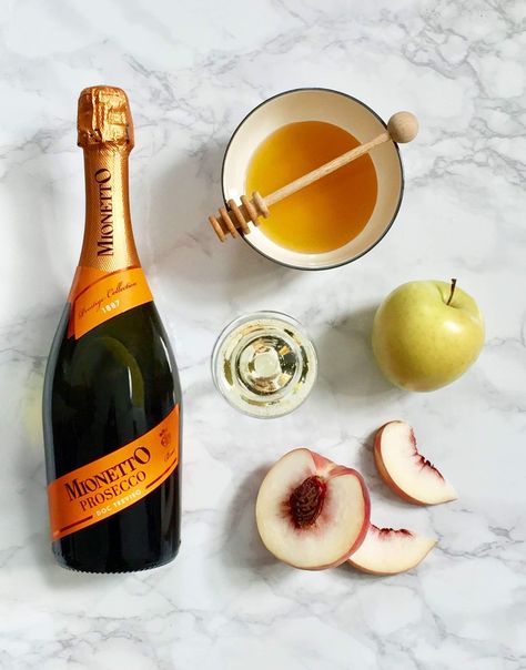 Mionetto Prosecco, Golden Delicious Apple, Honey Wedding, Ciao Bella, Champagne Bottle, Champagne, Honey, Wine, Drinks