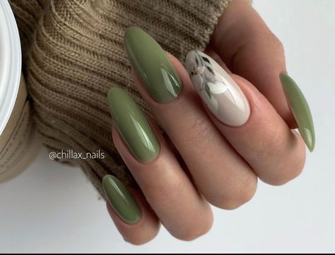 Olive Nails, Nail Master, Short Almond Nails, Almond Nails Designs, Soft Nails, Disney Nails, Winter Nail Designs, Minimalist Nails, Heart Nails