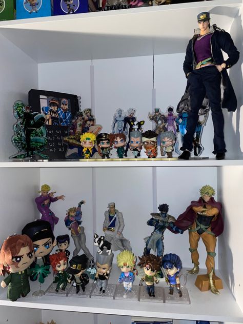 Jjba Room Decor, Jojo Figures, Adventure Room Decor, Jojo's Bizarre Adventure Figures, Manga Shelf, Oc Things, Adventure Room, Hero Comic, Adventure Decor