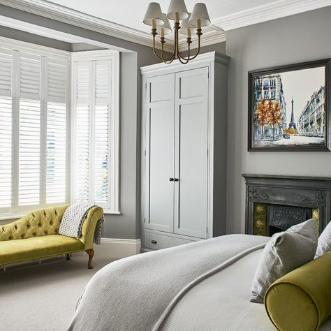 Grey bedroom with lime-green accessories Victorian Bedroom Ideas, Grey Bedroom Ideas, Grey Bedroom Design, Bedroom Gray, White Bedroom Design, Grey Bedroom Decor, Victorian Bedroom, Grey Room, Grey Bedroom