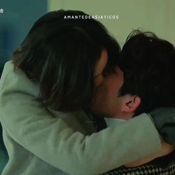 Nevertheless Romantic Scene, My Name Kdrama Kiss Scene, Kdramas Kiss Scene, Foto Kiss Couple, Nevertheless Kdrama Kiss Scene, Drama Kiss Video, Hug And Kisses For Couples, Deep Kiss Kdrama, K Drama Couples