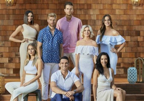 The Vanderpump Rules Cast Will Pop Up On Season 3 Of Summer House http://celebrityinsider.org/the-vanderpump-rules-cast-will-pop-up-on-season-3-of-summer-house-239407/  #celebritynews #SummerHouse, #VanderpumpRules celebrityinsider.org #TVShows #celebrityinsider #celebrities #celebrity #rumors #gossip Summer House Tv Show, Summer House Bravo, Amanda Batula, House Tv Show, House Show, House Cast, Bravo Tv, House Clothes, Famous Americans