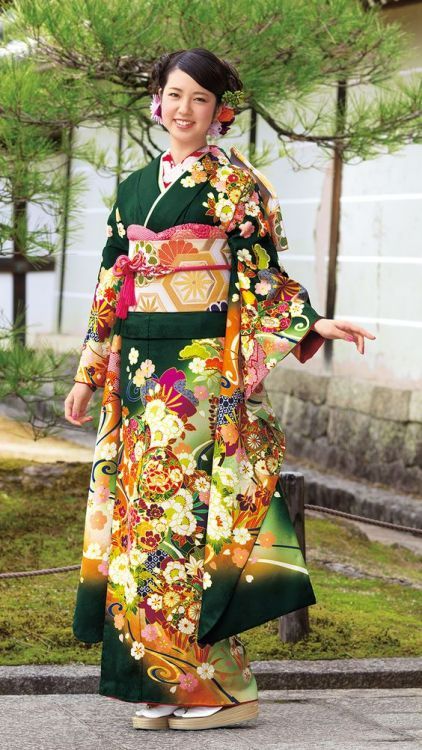 Japanese Kimono Fashion, Kabuki Costume, Asian Traditional Fashion, Japanese Traditional Clothes, Japanese Costume, Kimono Japan, Traditional Japanese Kimono, Wedding Kimono, Traditional Kimono