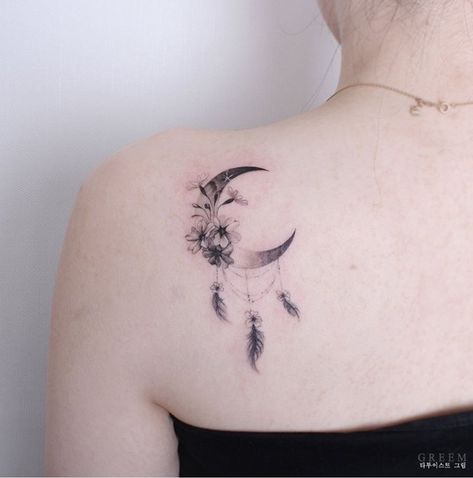 dreamcatcher tattoos Rebirth Tattoo, New Beginning Tattoo, Dream Catcher Tattoo Design, Moon Tattoo Designs, Initial Tattoo, Pretty Tattoos For Women, Shoulder Tattoos For Women, Tattoo Feminina, Feather Tattoos