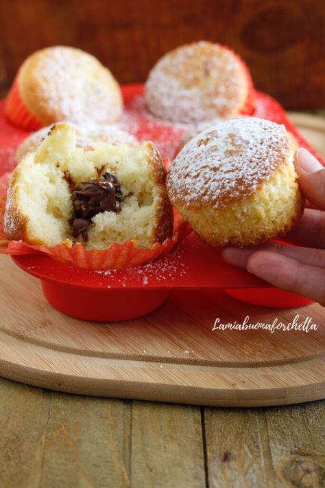 Muffin alla nutella con cuore che non affonda - Lamiabuonaforchetta Pasta Fatta In Casa, Plum Cake, Cupcake Muffins, Finger Food, Nutella, Cheesecake, Cupcake, Muffins, Cake