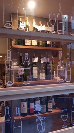 Wine Wine Shop Aesthetic, Luxury Window Display, Shop Displays, Champagne Bar, Landscape Products, Wine Shop, Wine Store, Shop Fronts, Natural Wine