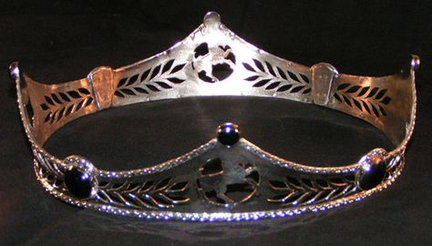 Crown Side View, Simple Tiara, Crown Men, Simple Crown, Side View Drawing, Elven Queen, View Drawing, Fantasy Crown, Metal Crown