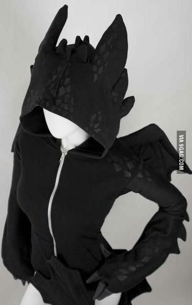 Toothless hoodie.. where can I find this Toothless Hoodie, Toothless Dragon, Dragon Hoodie, Dragon Costume, Cute Dragons, Toothless, Geek Chic, How Train Your Dragon, Httyd