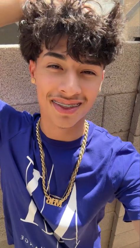 Chino From Tiktok, Alex Chino Tiktok, Chino Alex Tiktok, Alex Chino And His Gf, Alex Chino Wallpaper, Alan And Alex Edgar, Alex Chino, Guys With Braces, Hot Mexican Men