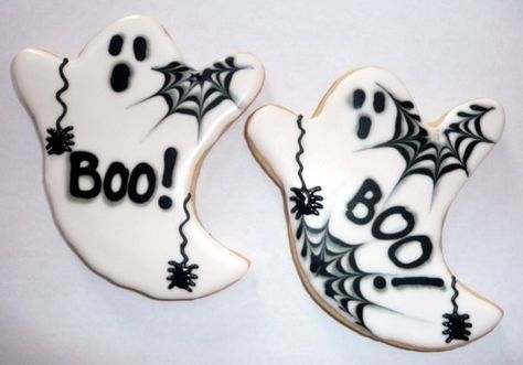 Decorated Ghost Cookies, Ghost Decorated Cookies, Ghost Cookies Decorated, Ghost Sugar Cookies Decorated, Halloween Ghost Cookies Decorated, Cute Ghost Cookies Royal Icing, Ghost Halloween Cookies, Ghost Cookies Halloween, Halloween Icing