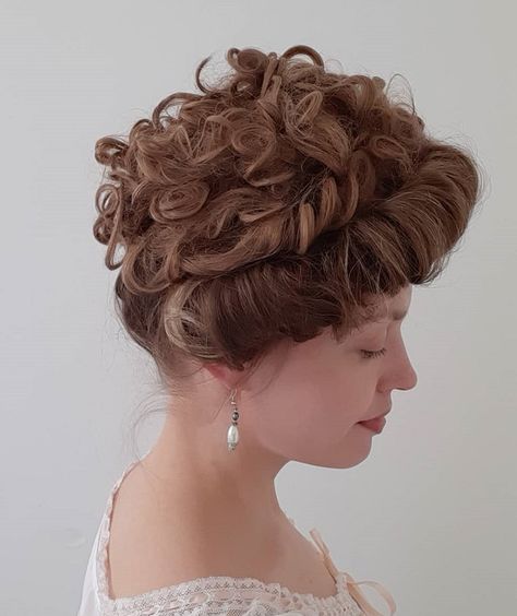 17 Edwardian Hairstyles for Women: Timeless Elegance Redefined 1910s Hairstyles, 1910s Hair, 1900s Hairstyles, Victorian Era Hairstyles, Edwardian Hair, Edwardian Hairstyles, Ponytail Tutorial, Simple Updo, Top Knot Bun