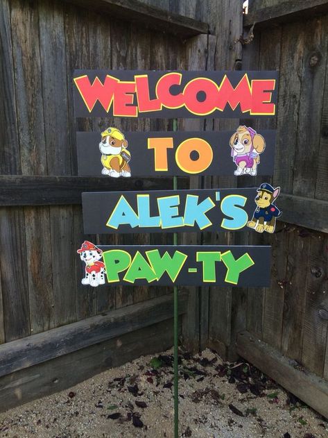 Adorable sign...if it's just puppies, change the paw patrol theme! Paw Patrol Birthday Signs Diy, Paw Patrol Decorations Diy, Paw Patrol 2nd Birthday Party, Paw Patrol Birthday Centerpieces, Paw Patrol First Birthday Boys, Paw Patrol 2nd Birthday Boy, Paw Patrol Centerpiece Ideas, Birthday Games Kids, Paw Patrol Birthday Theme