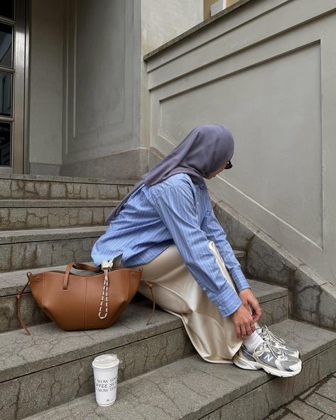 save this color combo for spring-summer: light blue and beige🩵🧋🧊✨ Blue And Beige Outfit, Beige Outfit, April 20, Mode Hijab, Color Combo, Cute Fits, Color Combos, Hijab Fashion, Light Blue