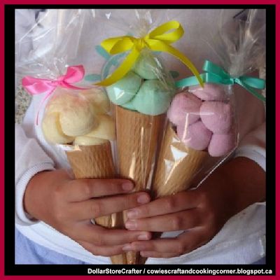 Dollar Store Crafter: Candy Filled Ice Cream Cone Party Favours Ice Cream Birthday Party, Ice Cream Birthday, Ice Cream Cones, בר מצווה, Candy Table, Candy Bouquet, Ice Cream Party, Unicorn Birthday Parties, Candy Party