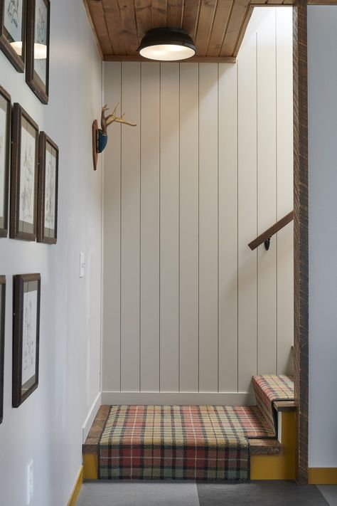 Quirky Meets Rustic — Heather Peterson Design Cedar Wainscoting, Cabin Inspired Home, Neutral Transitional Living Room, Wisconsin Cabin, Rustic Cabin Kitchen, Beadboard Walls, Cottage Stairs, Bead Board Walls, Rustic Transitional