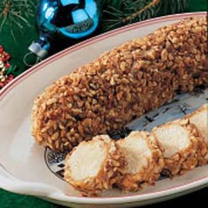 Holiday Pecan Logs Pecan Logs, Turtle Candies, Kings Cake, Pecan Log, Sponge Candy, Yummy Candy, Candy Creations, Pecan Rolls, Holiday Sweets