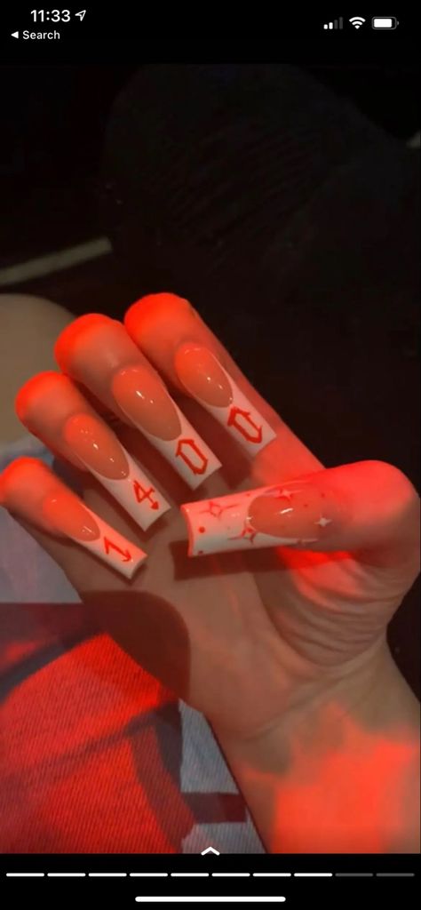 Trippie Red Nails Acrylic, Baddie Nails Acrylic Designs Red, Red And White French Tip Acrylic Nails, 555 Nails Design, 1400 Tattoo Trippie, 1400 Trippie Tattoo, Trippie Red Nails, White Nails Red Design, Trippie Red Tattoo Ideas