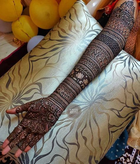 15.5k Likes, 86 Comments - fashionesta_01 (@fashionesta_013) on Instagram: “Beautiful Mehndi Designs 👉 1,2,3,4,5,6,7,8,9,10? 💞 . Credit - @nsmehendiartist . . Tag someone in…” Mehndi Look, Beautiful Mehndi Designs, Latest Arabic Mehndi Designs, Rajasthani Mehndi Designs, Mehndi Designs Bridal Hands, Mehndi Designs For Kids, Mehndi Design Pictures, Engagement Mehndi Designs, Bridal Mehendi