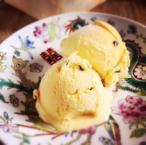 The Hong Kong Cookery: Passion Fruit Ice Cream Passionfruit Ice Cream Recipe, Passionfruit Ice Cream, Lychee Ice Cream, Passion Fruit Ice Cream, Durian Ice Cream, Ice Cream Fruit, Passionfruit Recipes, Ice Cream Maker Recipes, Dessert Recipies