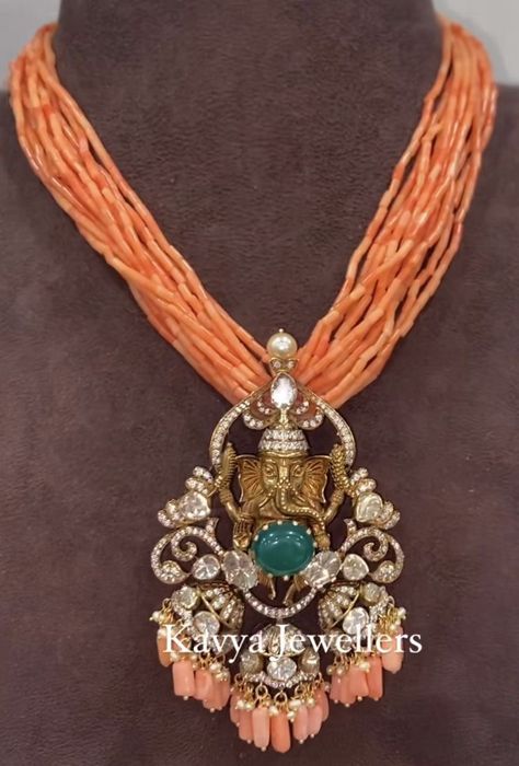 Gold Jewelry Design Indian, Pagadalu Necklace, Coral Mala, Beaded Wedding Jewelry, Gold Jewelry Prom, Ganesh Pendant, Coral Jewelry Set, Stone Bead Jewelry, Black Beads Mangalsutra Design