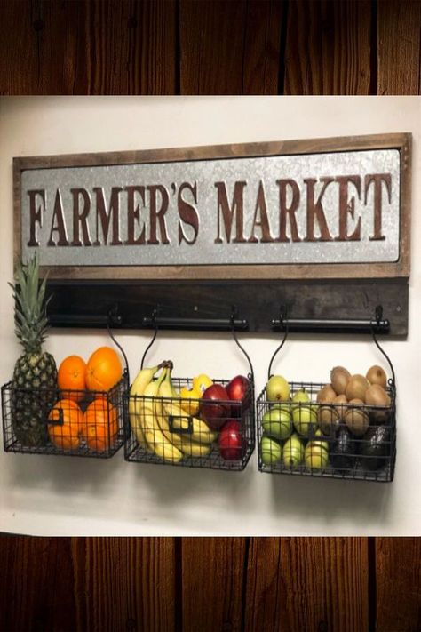 pallet fruit basket storage ideas - easy DIY pallet projects to try for your kitchen Kitchen Ideas Pallets, Baskets On Wall For Storage Kitchen, Hanging Basket Storage Ideas, Hanging Wall Storage Ideas, Dapur Rustic, Farm Kitchen Decor, Hanging Fruit Basket, Baskets Diy, Model Dapur