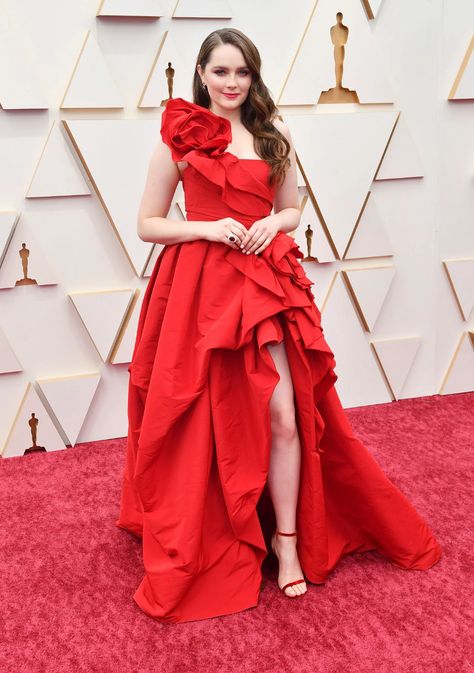 Oscars 2022: Red Carpet Fashion, Dresses Oscars 2022, 2022 Red Carpet, Carolina Herrera Gown, March 27, Michael Kors Dresses, Academy Awards, Red Carpet Fashion, Carolina Herrera, Dress Red