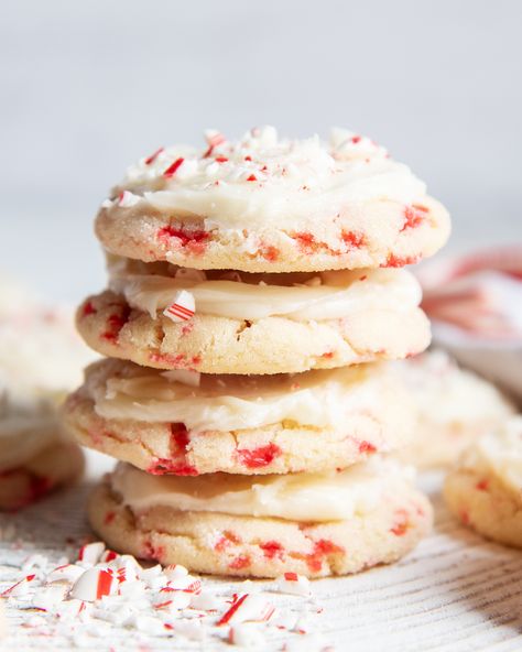 Peppermint Frosting, Cranberry Orange Shortbread Cookies, Drop Sugar Cookies, Peppermint Recipes, Peppermint Sugar Cookies, Flavor Drops, Best Christmas Desserts, Best Holiday Cookies, Peppermint Sugar