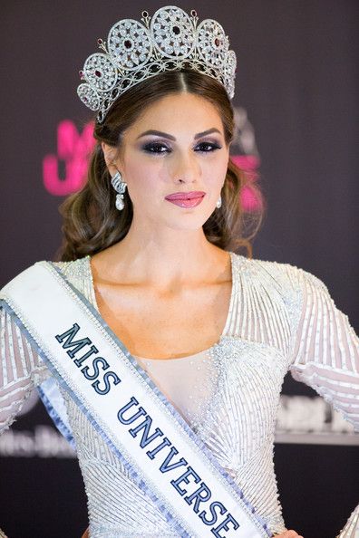 Maria Gabriela Isler (Venezuela) - Miss Universe 2013 Miss Universe 2013, Miss Universe 2015, Pageant Crowns, Miss America, Miss Universe, Victoria Secret Angels, Miss World, Beauty Pageant, Beauty Queens