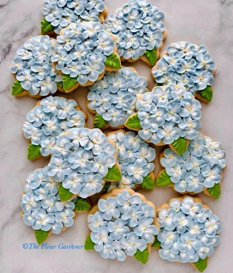 Hydrangea Cookie, Sugar Cookie Designs, Fancy Cookies, Creative Cookies, Beautiful Cookies, Flower Cookies, Coastal Wedding, Wedding Cookies, Pumpkin Cookies