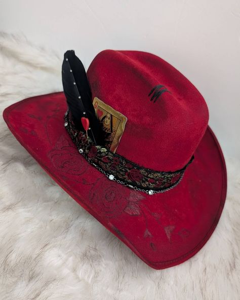 Red Rose Rhinestone Cowgirl! #teresalovescrafts #hatpinqueen #customhat #cowboyhat #cowgirl Red Cowboy Hat, Rhinestone Cowgirl, Hat Pins, Custom Hats, Red Rose, Cowboy Hats, Red Roses, Cowboy, Red