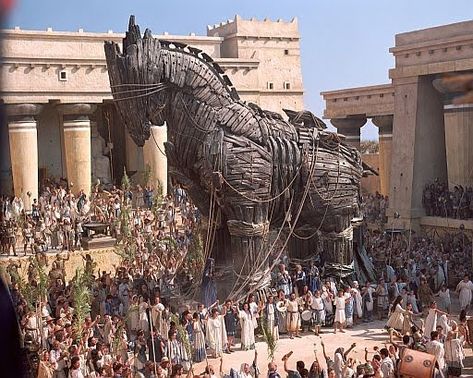 The Trojan Horse in the City of God City Of Troy, Trojan Horse, Historia Universal, Napoleon Bonaparte, Greek History, History Humor, Nikola Tesla, Santa Lucia, Lost City