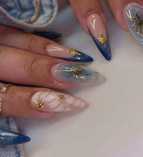 Super Cool Nail Designs, Blue Summer Nails Almond Shape, Hand Drawn Nails, Long Nails Almond, Quince Nails, Custom Press On Nails, Romantic Nails, Summery Nails, Fall Acrylic Nails