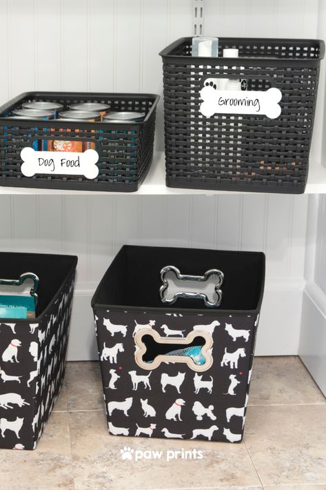 Dog Accessories For The Home, Organize Dog Supplies, Organizing Dog Supplies, Dollar Tree Dog Diy, Pet Food Organization, Cat Supplies Organization, Dog Treat Storage Ideas, Organize Dog Stuff, Puppy Room Ideas