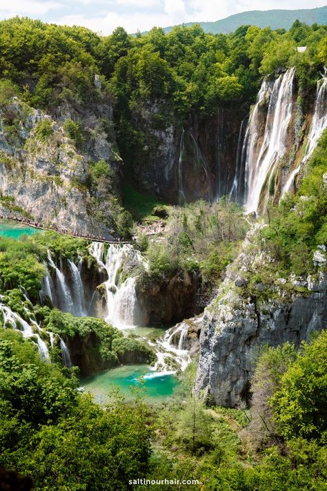 Croatia Aesthetic, Plitvice National Park, Travel Croatia, Croatia Beach, Croatia Holiday, Plitvice Lakes National Park, Visit Croatia, Plitvice Lakes, Croatia Travel