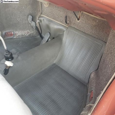 TheSamba.com :: VW Classifieds - Original 1960 VW Beetle Sedan Indiana Red Vw Karmann Ghia, Paint Repair, Karmann Ghia, Vw Beetle, Vw Beetles, Volkswagen Beetle, Classified Ads, Panel Doors, Indiana