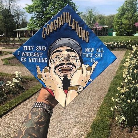 Rappers Graduation Cap, Guys Graduation Cap Ideas, Post Malone Graduation Caps, Graduation Cap Designs High School Guys, Rod Wave Graduation Cap, Graduation Cap Designs For Men, Guy Graduation Caps, Graduation Cap Designs For Guys, Cap Decoration Ideas