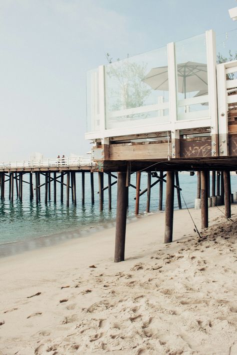 Want to know the perfect time to soak up the sun in Malibu, California? This article reveals the best months for stunning beaches, perfect weather, and fewer crowds around. 

 #Malibu #California #LosAngeles #TravelTips #BeachVacation #SummerVibes #TravelGoals #travel #travelguide #travelphotography #beach #ocean #travelinspiration #inspiration #aesthetic  #malibupier #summer #spring #malibufarm California Vibes Aesthetic, Malibu Creek State Park, Venice Shopping, Film Pics, Malibu Farm, Malibu Pier, Inspiration Aesthetic, Soak Up The Sun, California Coastal