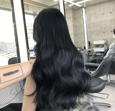 Jet Black Hair Asian, Long Black Asian Hair, Pretty Hair Black, Black Hair Japanese, Healthy Black Hair, Glam Shoes, Black Wavy Hair, Blue Black Hair, Wine Hair