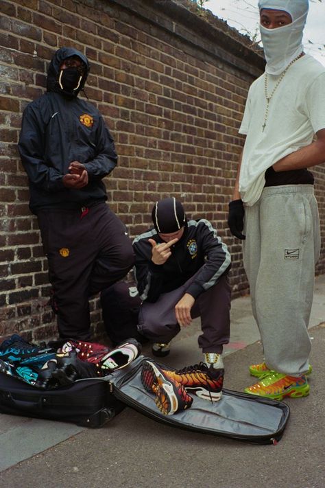 Aesthetic Tracksuit, Nike Air Max 95 Outfit, Fashion Aesthetic Streetwear, Tns Nike, Hustle Aesthetic, Sportwear Outfit, Nike Tns, Uk Streetwear, Sagging Pants