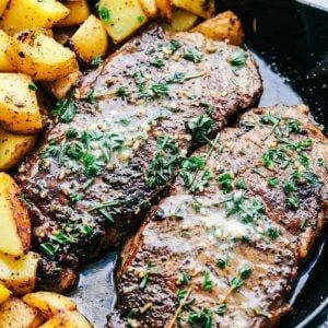 Skillet Garlic Butter Herb Steak and Potatoes - The Recipe Critic Filet Mignon Recipes Grilled, Steak Recipes Pan, Tbone Steak Recipe, Steak And Potatoes Skillet, Butter Herb, Potatoes Skillet, Steak Dinner Recipes, Round Steak Recipes, Steak And Potatoes