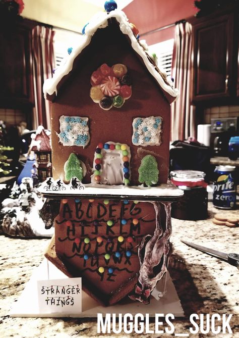 Stranger Things Gingerbread House, Gingerbread House Winners, Gingerbread Contest, Haunted Gingerbread House, Gingerbread House Candy, Gingerbread Ideas, Gingerbread House Designs, Christmas Gingerbread House, Gingerbread Houses