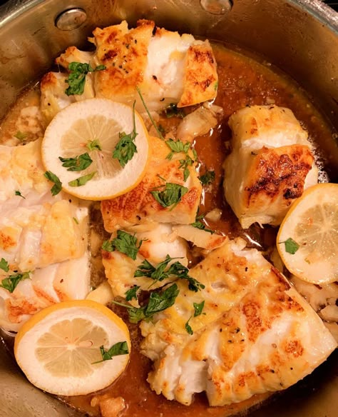 Fish Recipes Pan Seared, Cod Loin Recipes, Lemon Cod, Pan Seared Cod, Fried Cod Recipes, Cod Recipes Healthy, Seared Cod, Haddock Recipes, Cod Fillets