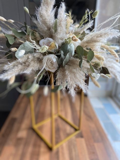 This Wedding Centerpieces item by DollyGirlsFlowers has 55 favorites from Etsy shoppers. Ships from United Kingdom. Listed on Mar 3, 2023 Wedding Centerpiece Boho, Boho Centerpieces, Grass Centerpiece, Pampas Wedding, Boho Centerpiece, Boho Wedding Centerpieces, Small Centerpieces, Grass Wedding, Preserved Moss